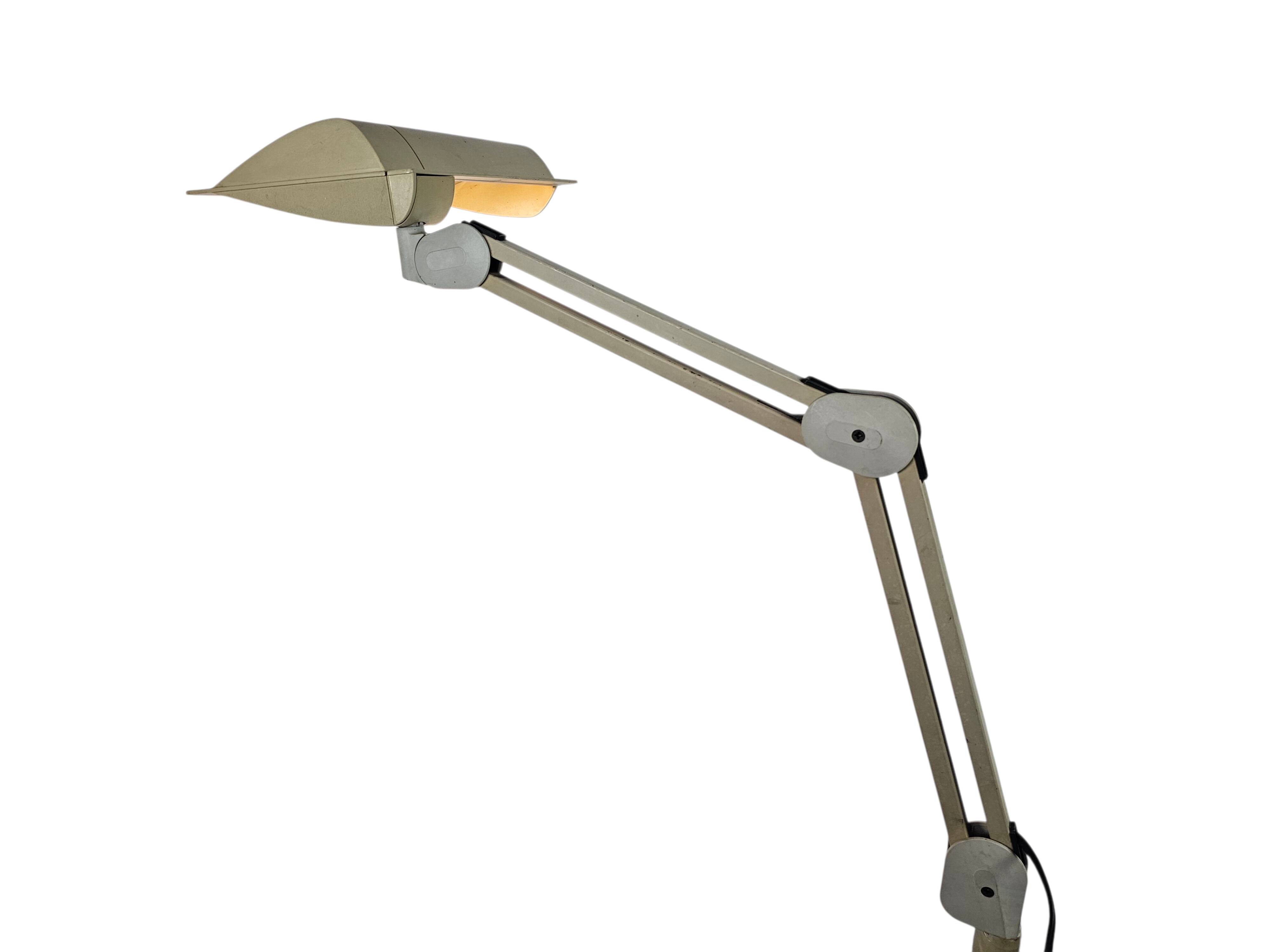 Luxo - Pl - 410 - designer J. Houghton - table lamp - desk lamp - 80's