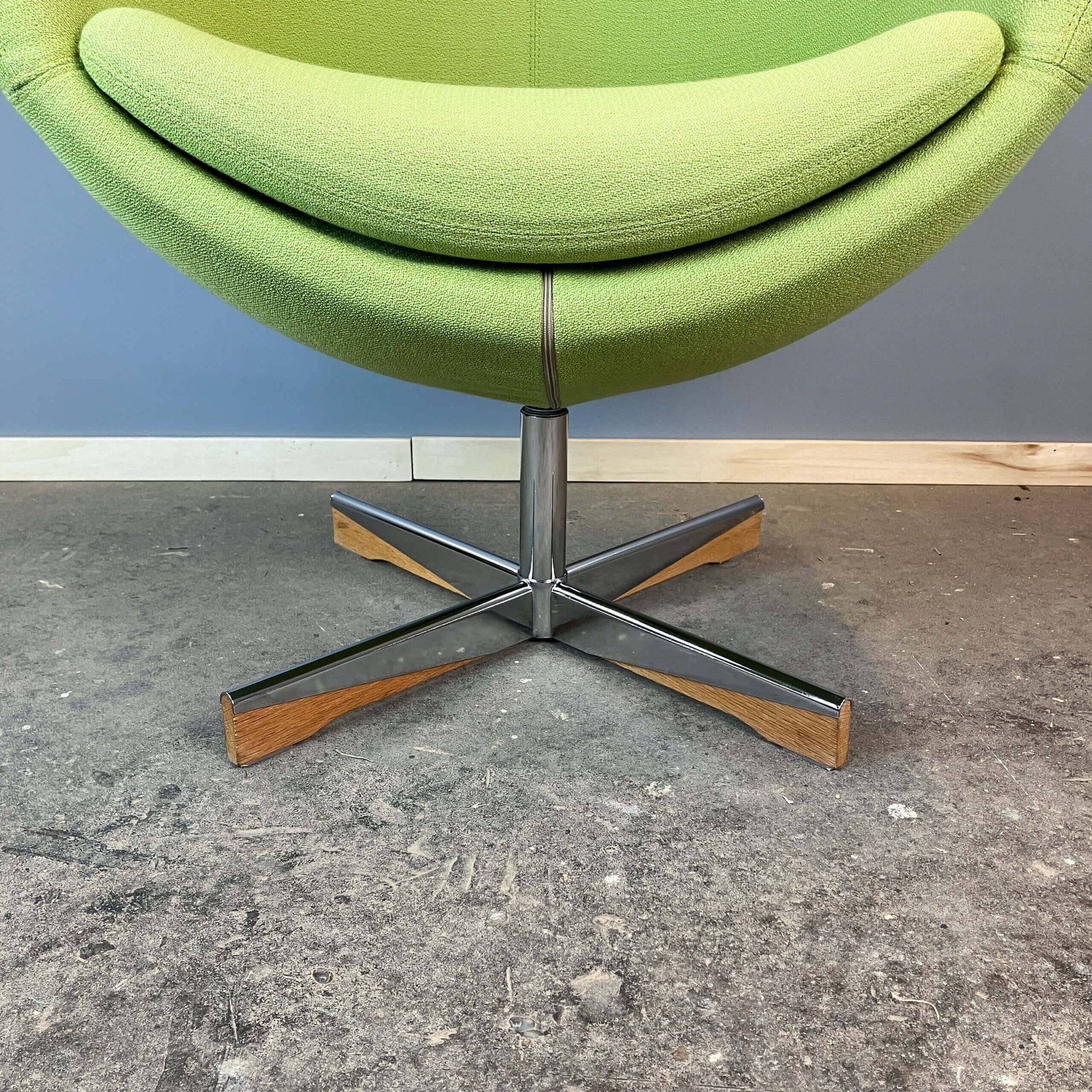 Lounge chair "Planet" by Stokke, chrome and lime green fabric cover, mid-century