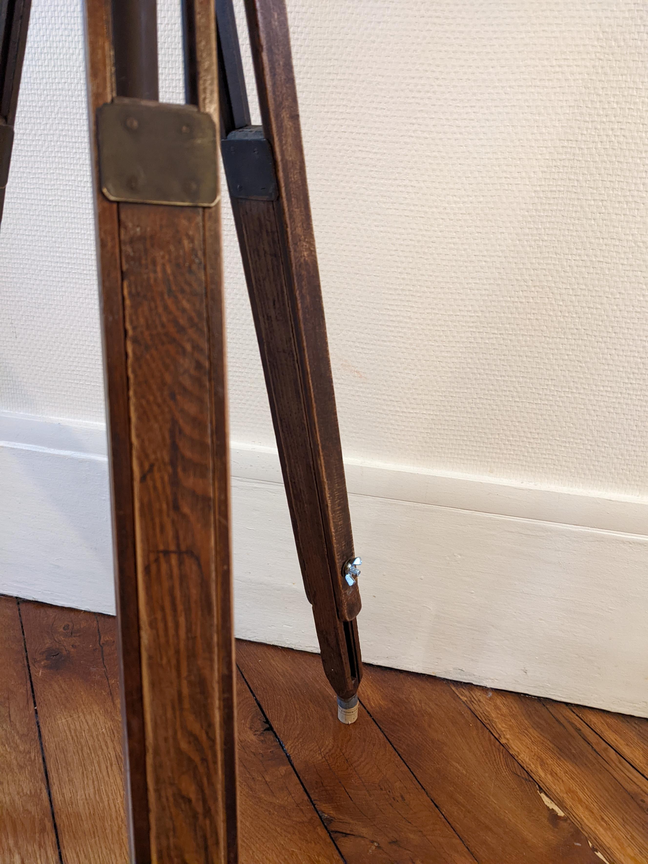 Lampe Sur Pied Cinéma Trépied En Bois Naturel Hauteur Ajustable Style Vintage 91657439