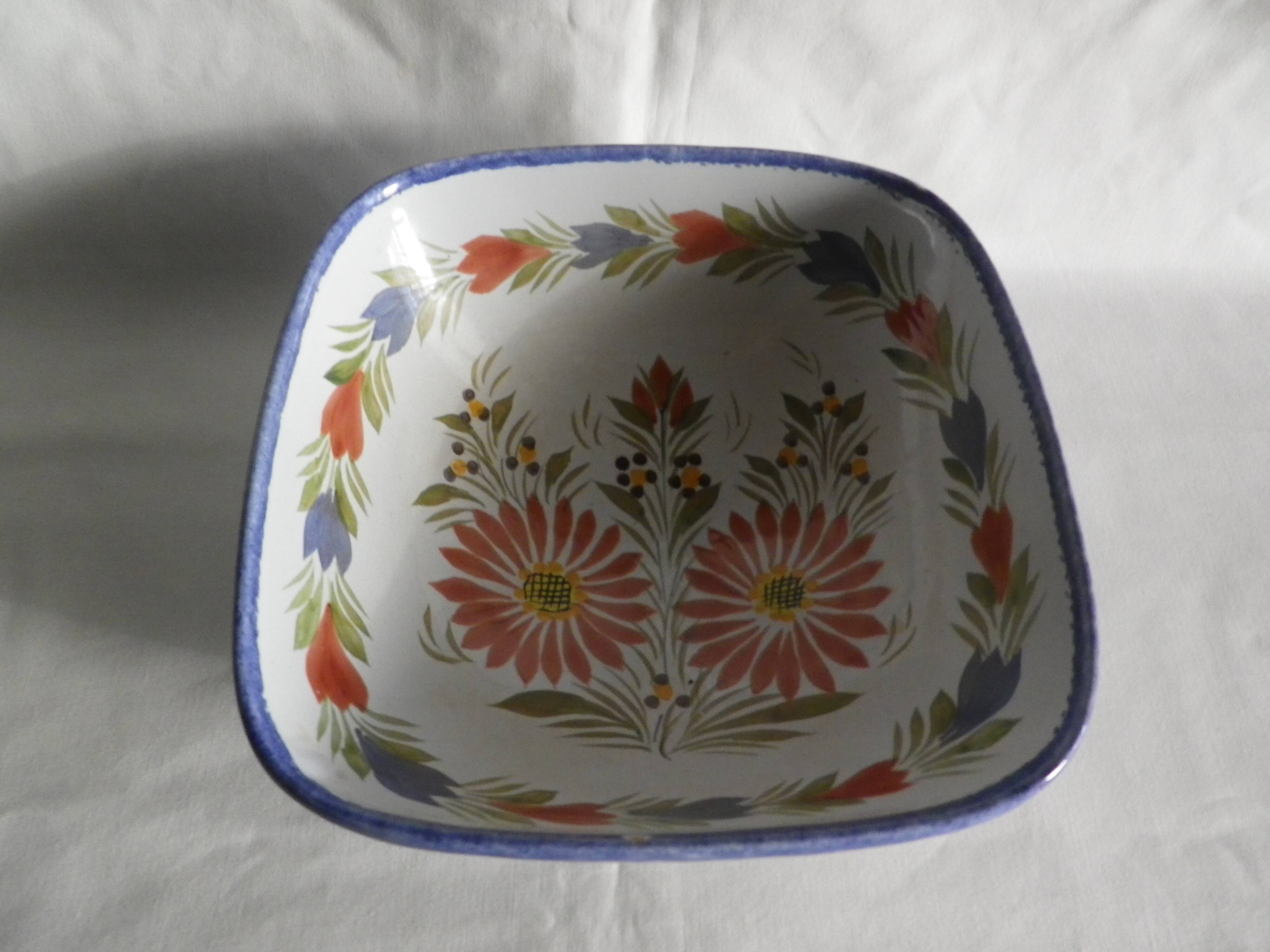 Quimper salad bowl