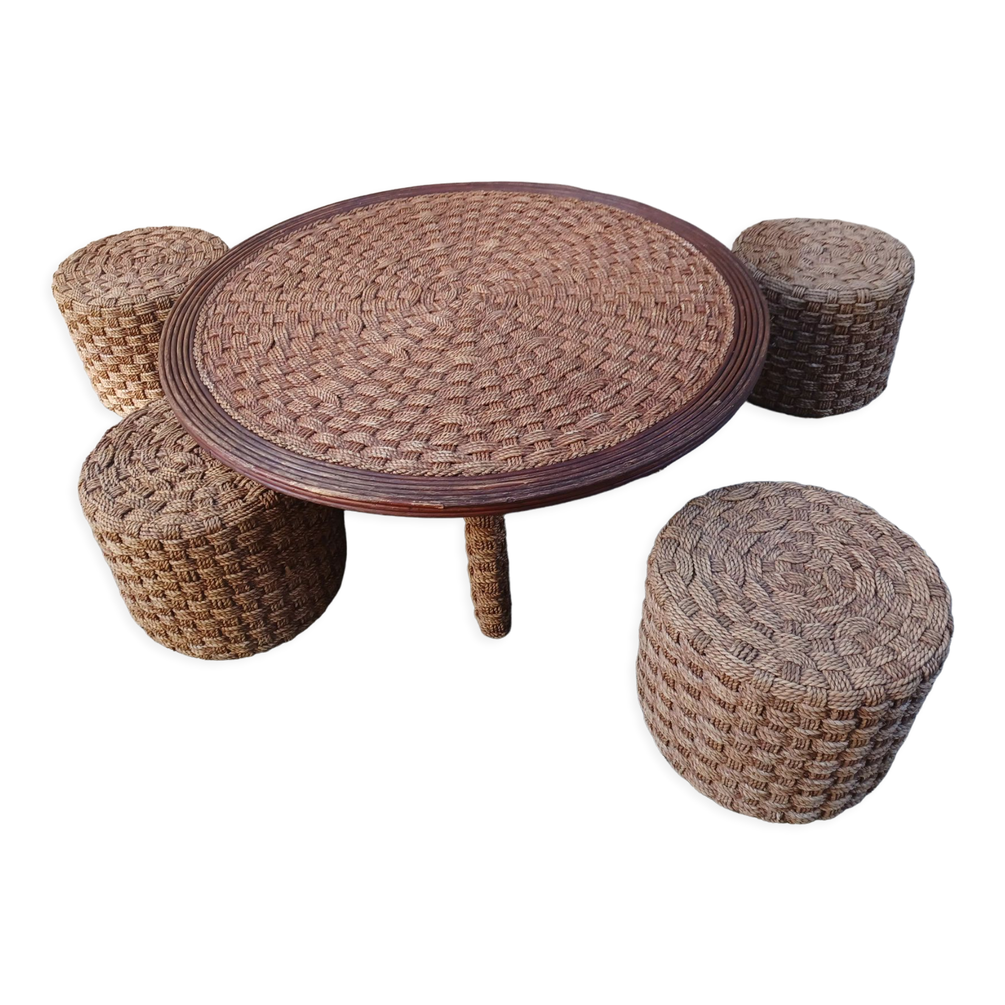 Coffee table and rope stools