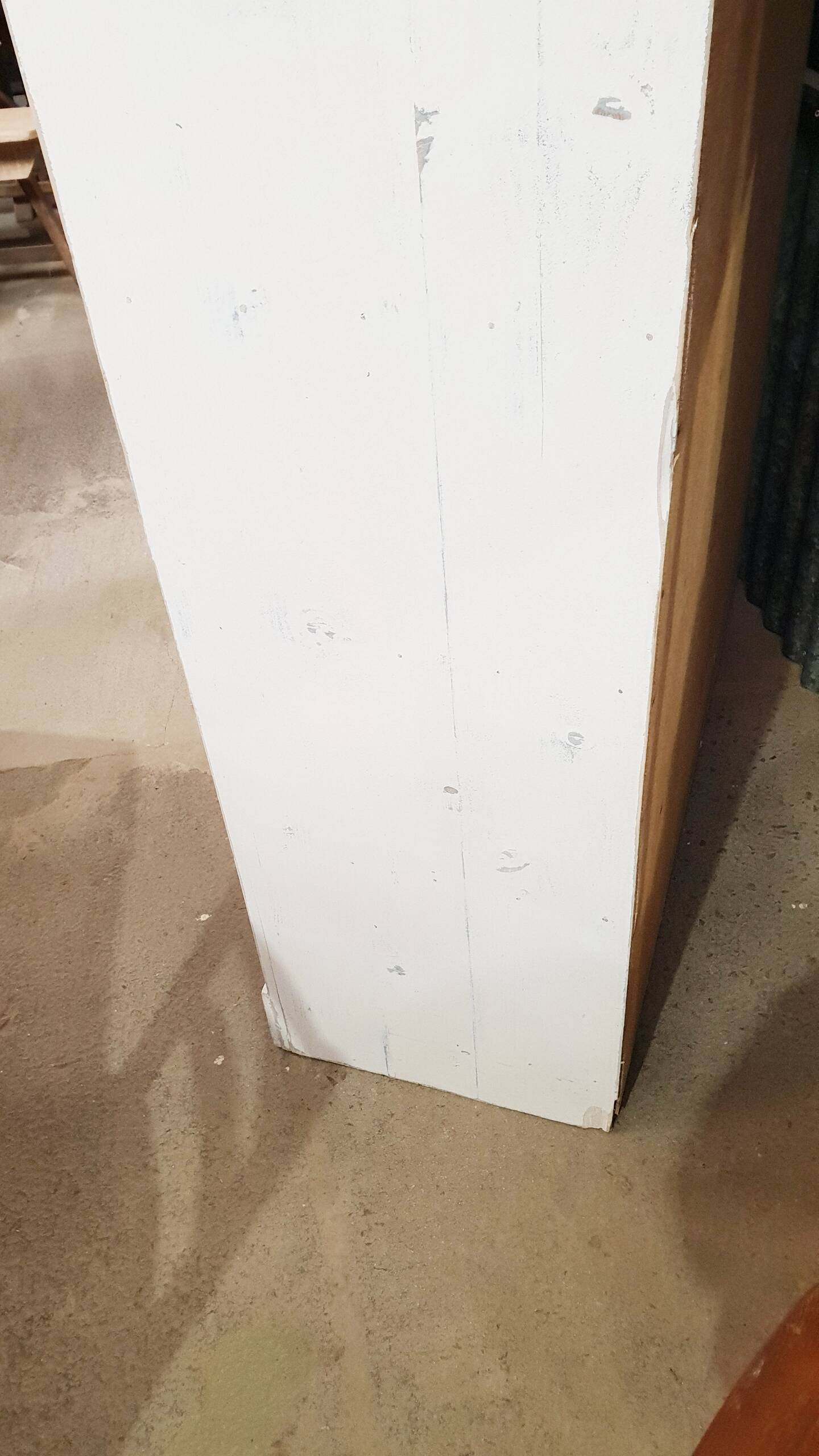 Trade furniture with lockers