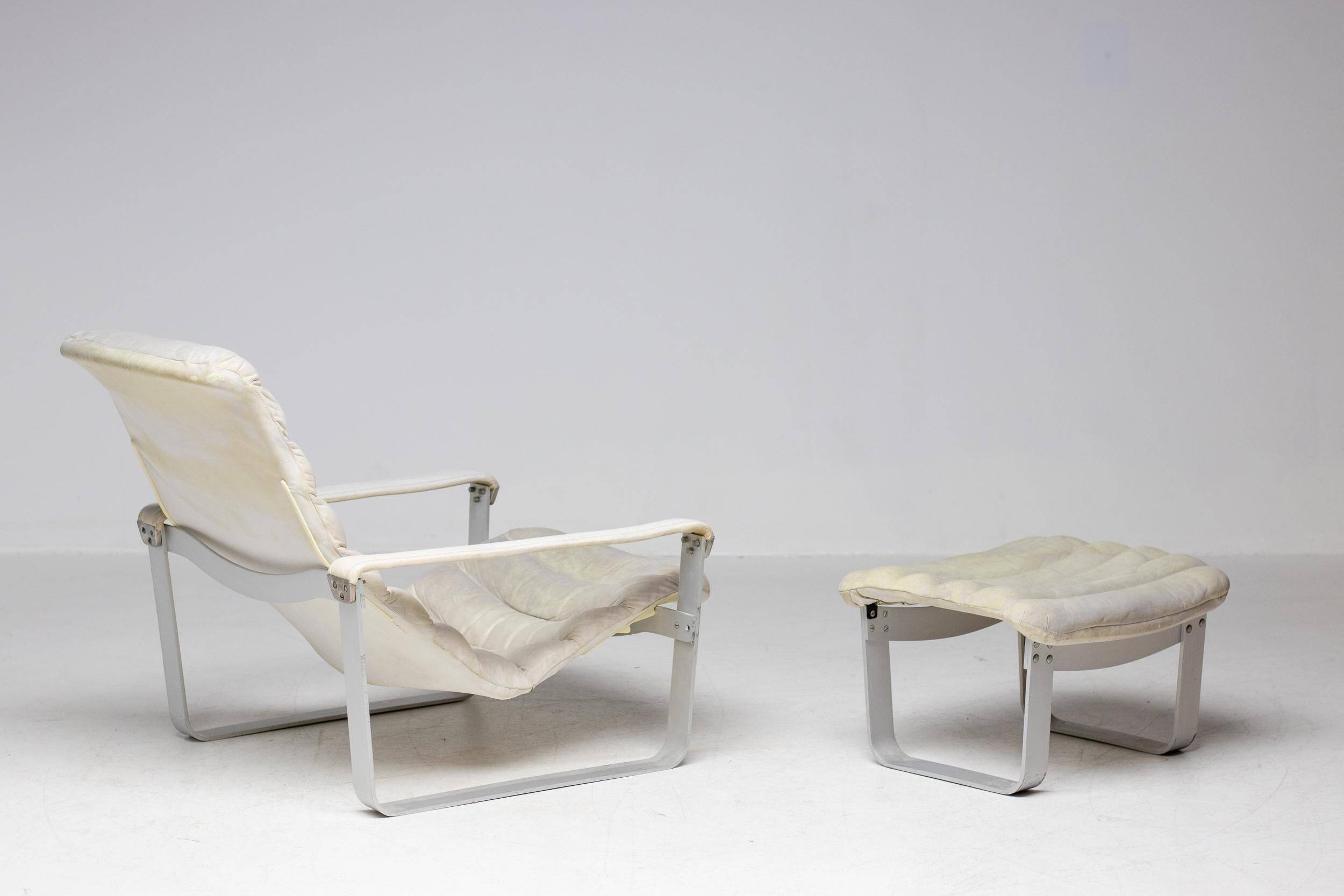 Ilmari Lappalainen "Pulkka" Lounge Chair and Ottoman, Finland, 1966
