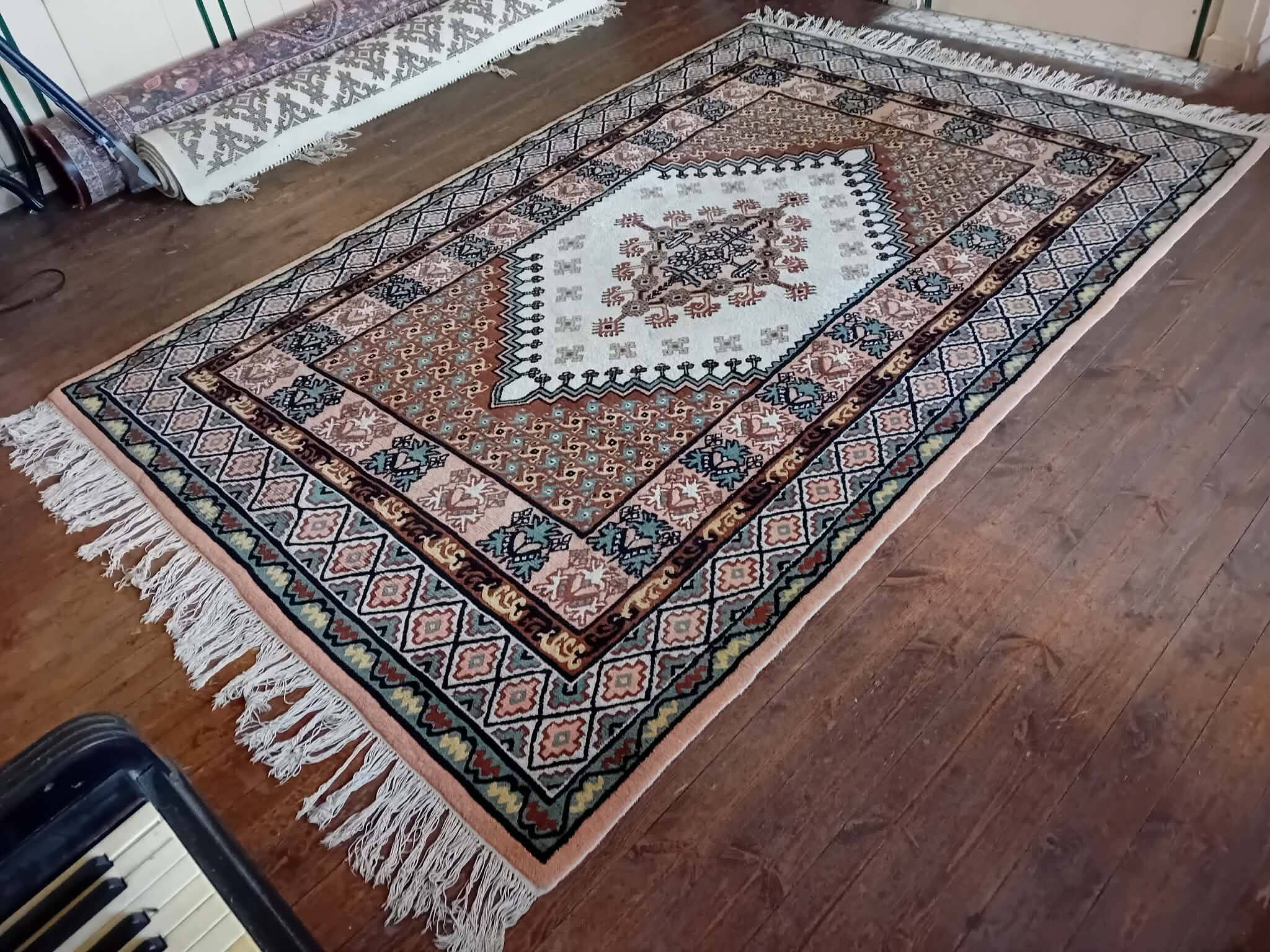 Handmade Kairouan Berber rug 300x200cm