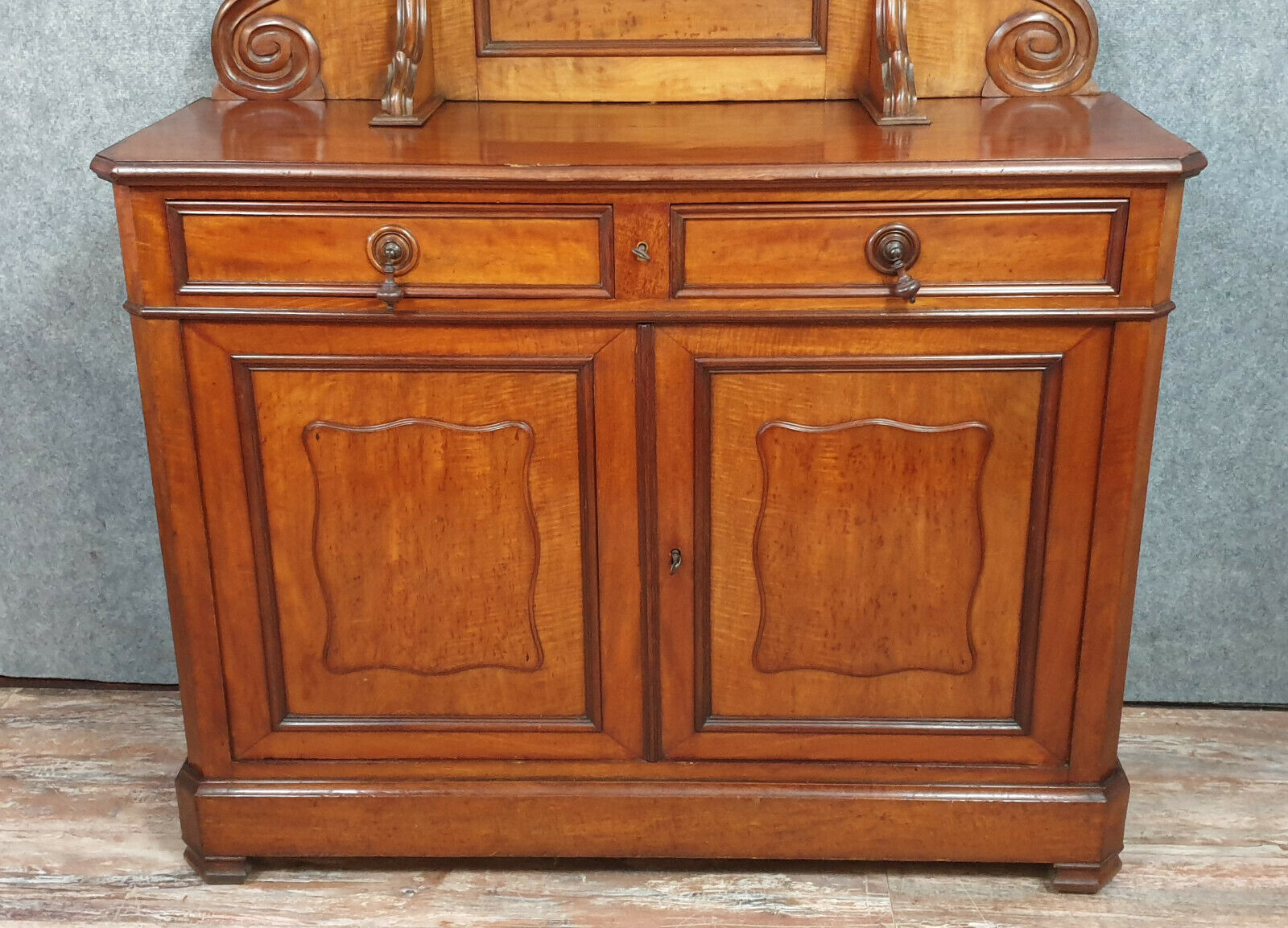 Buffet Saint Hubert of napoleon III period in mahogany