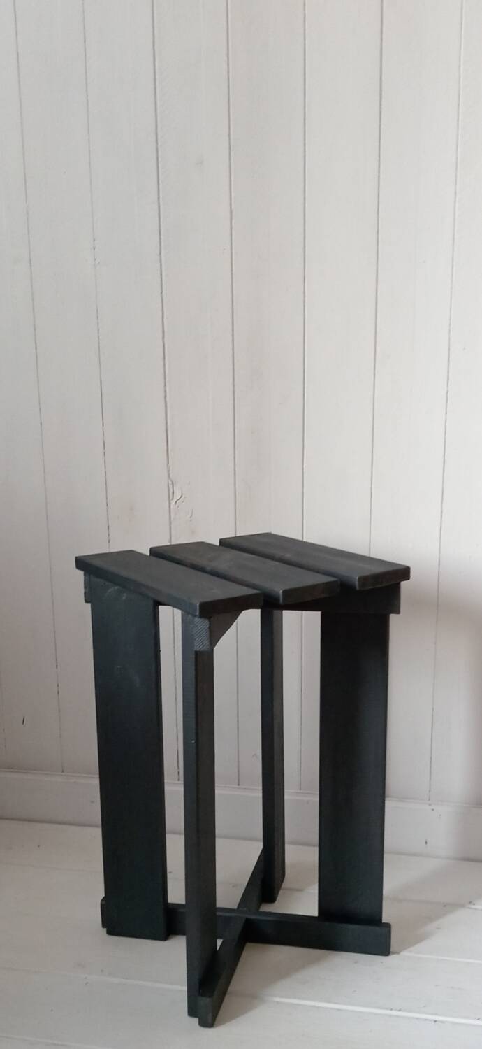 Stool / Plant stand