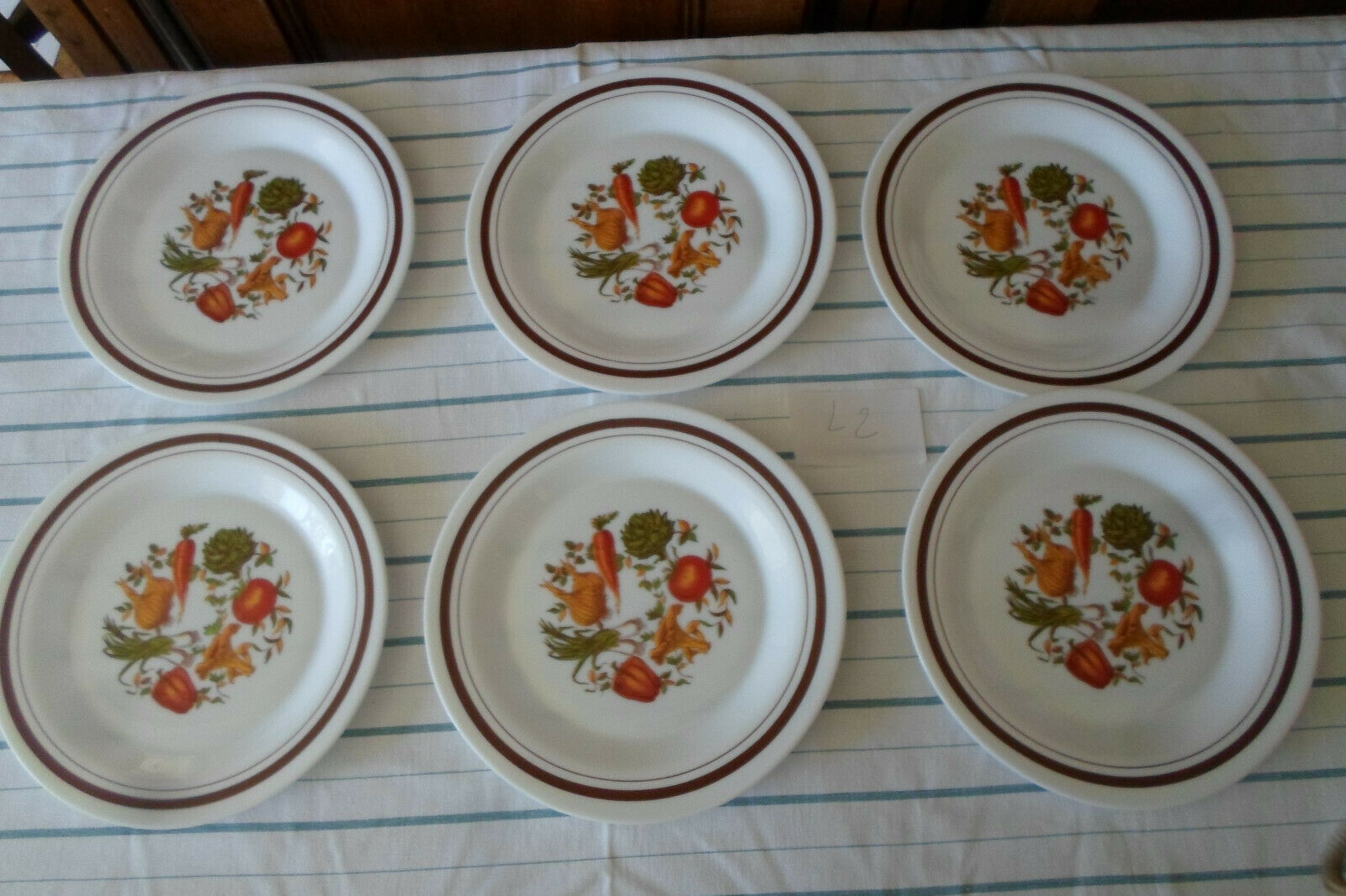 Flat vegetable plates arcopal france l2