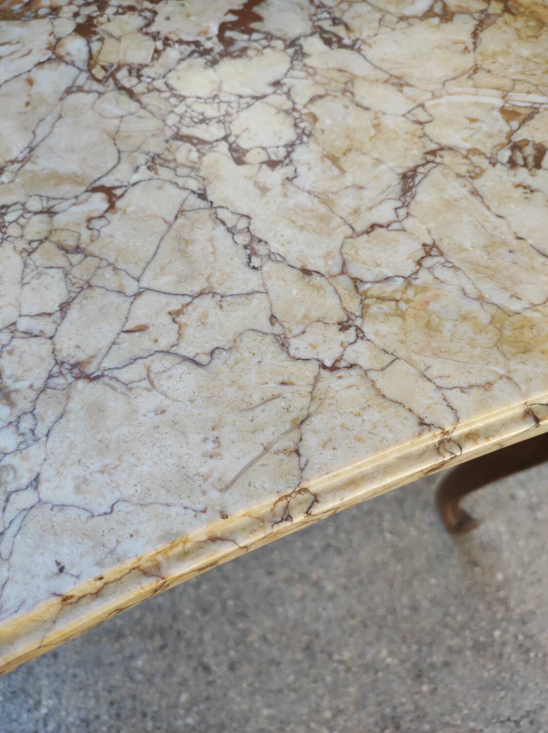 Rocaille dressing table marble top, one drawer