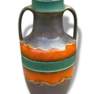 Vase en ceramique