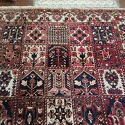 Handmade Bachtiar Persian rug 320x215cm