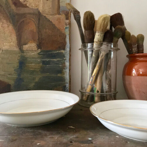 Duo of porcelain dishes uml