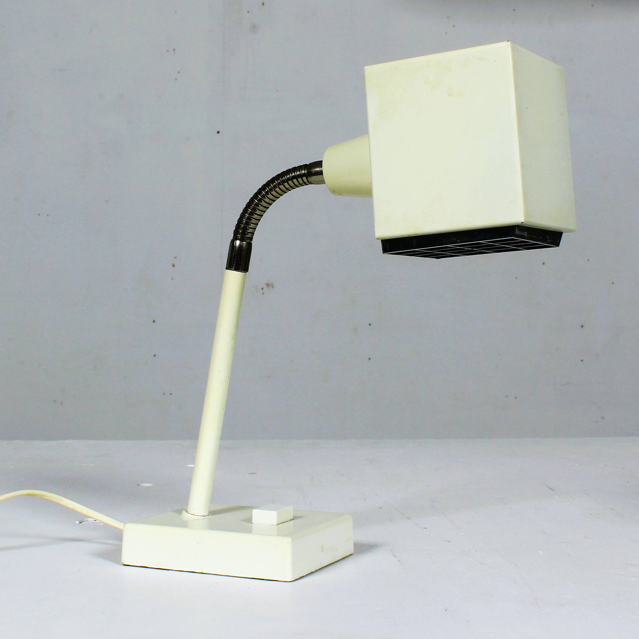 Lampe de table scandinave Kuben par Björn Svensson pour Elidus, années 1970