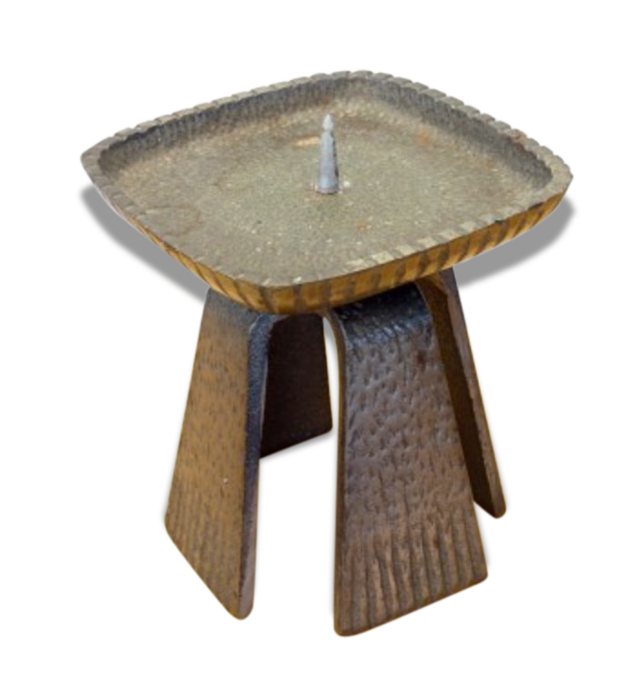 Brutaliste, lampstand Japan