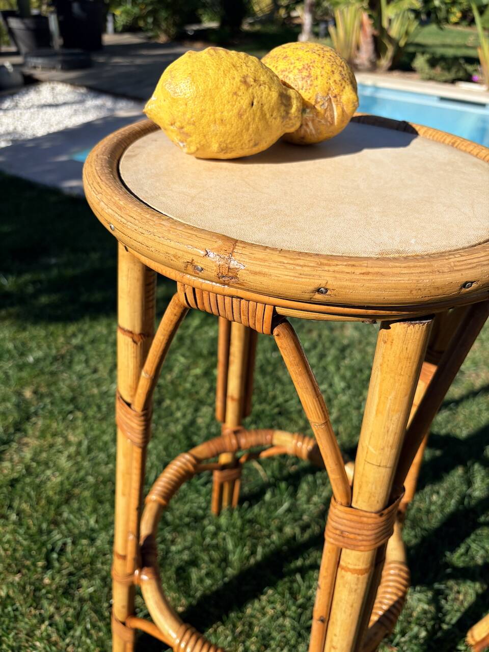 3 tabourets rotin vintage