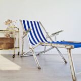 Chaise longue - Transat ancien en tissu rayé bleu et blanc