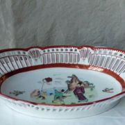 Pierced porcelain basket from Bavaria, Asian decorative bread basket.