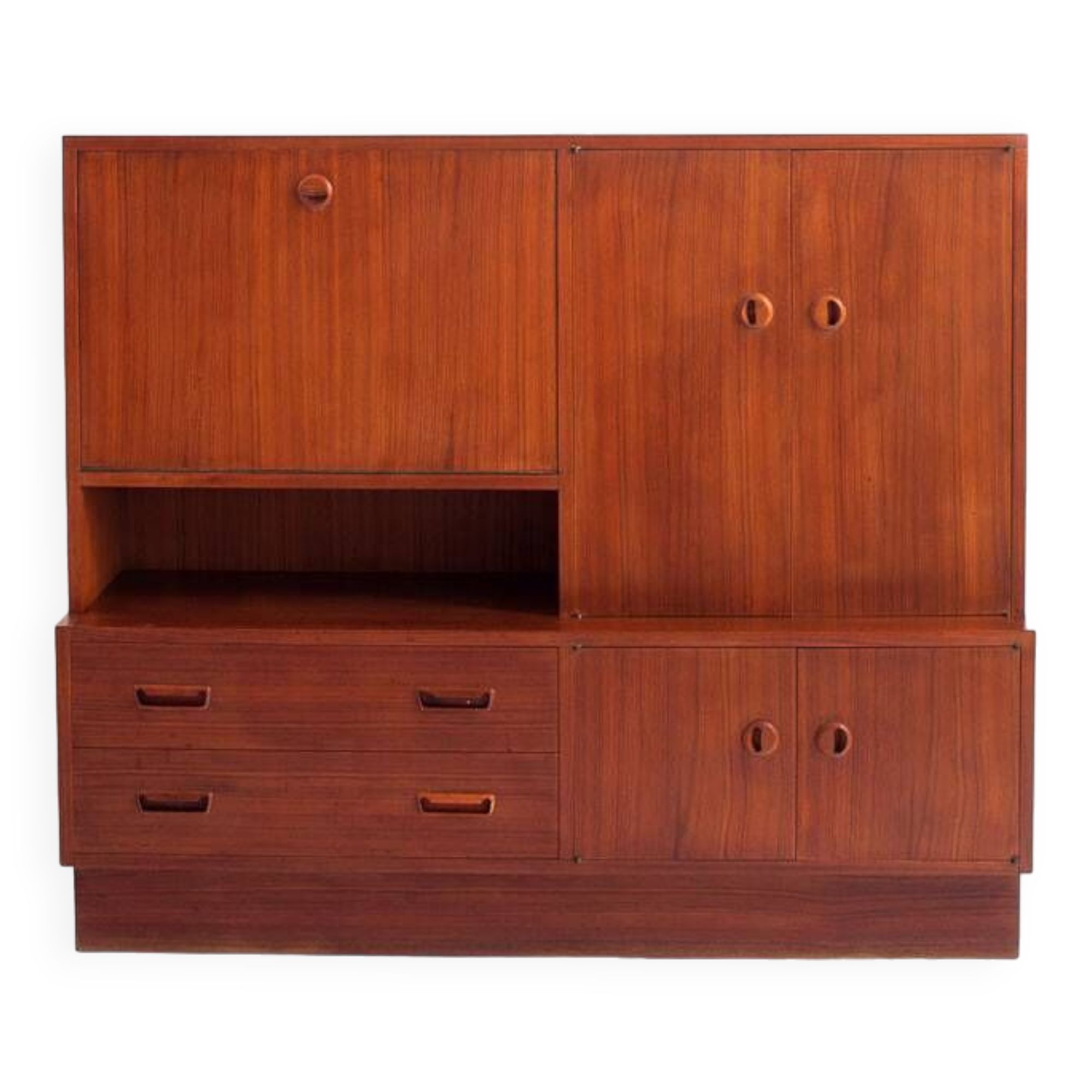 Scandinavian style teak sideboard. Vintage. France, 1960s