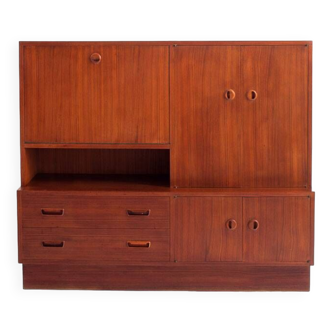 Scandinavian style teak sideboard. Vintage. France, 1960s