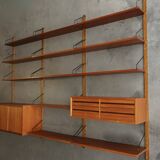 Meuble mural en teck danois du milieu du siècle par Poul Cadovius pour Cado