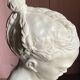 Sculpture en plâtre, buste d’enfant la boudeuse