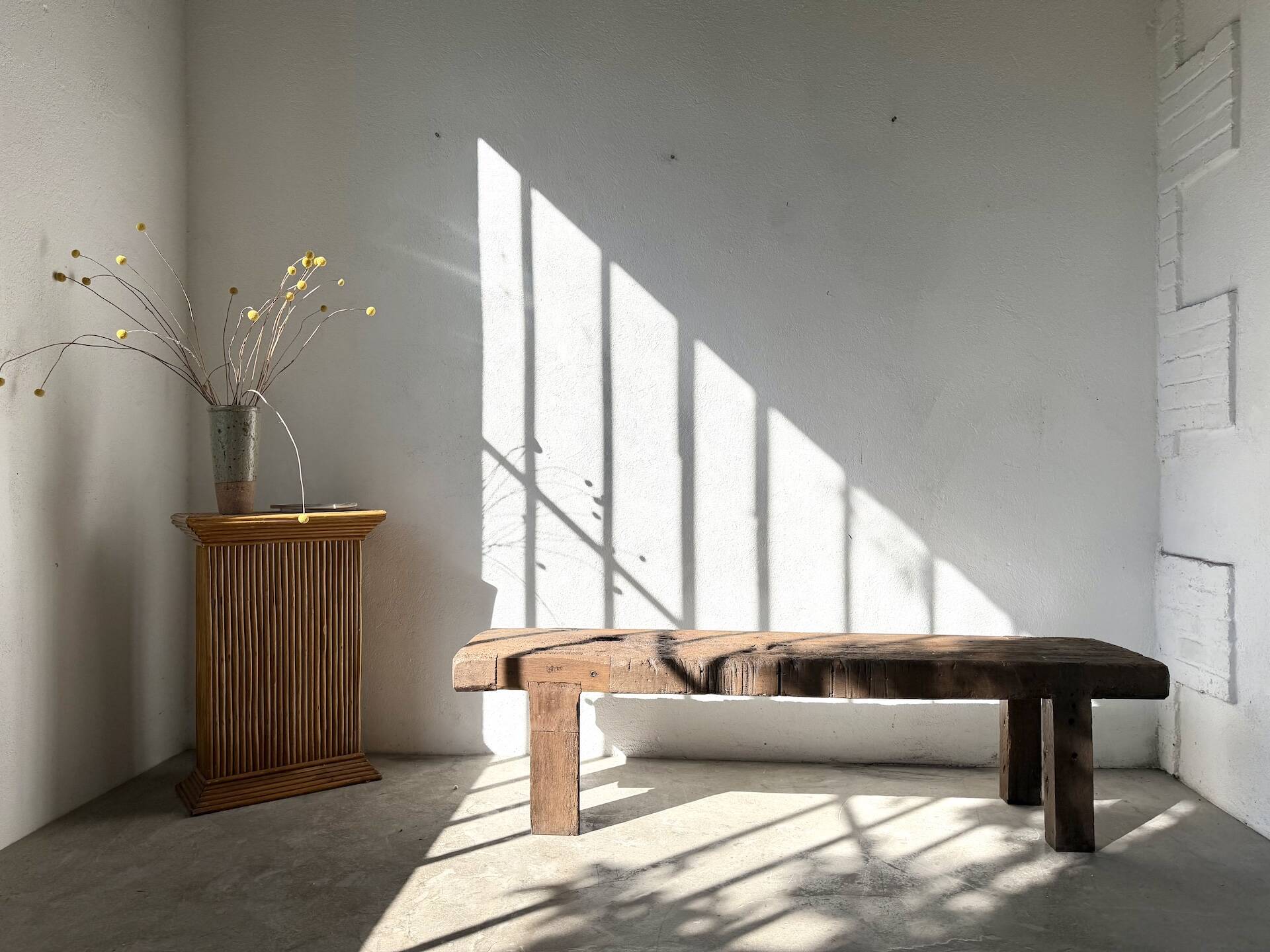 Brutalist Oak Bench – Unique Piece, 20th Century Folk Art