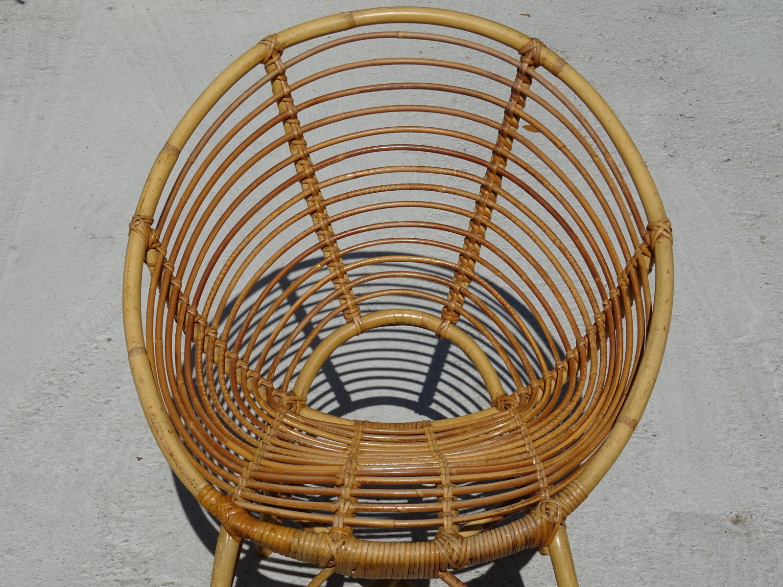 Rattan chair basket