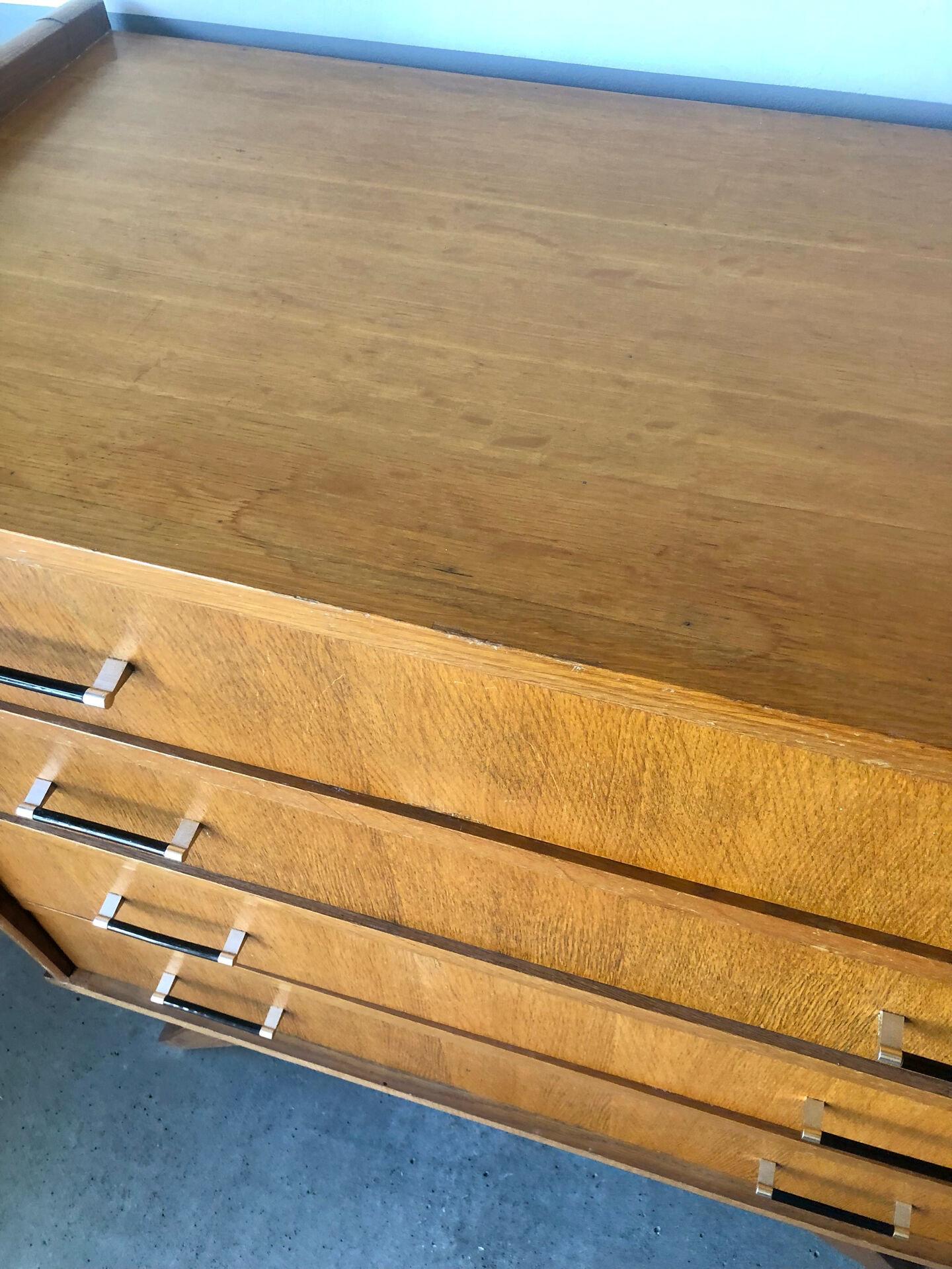Vintage chest of drawers