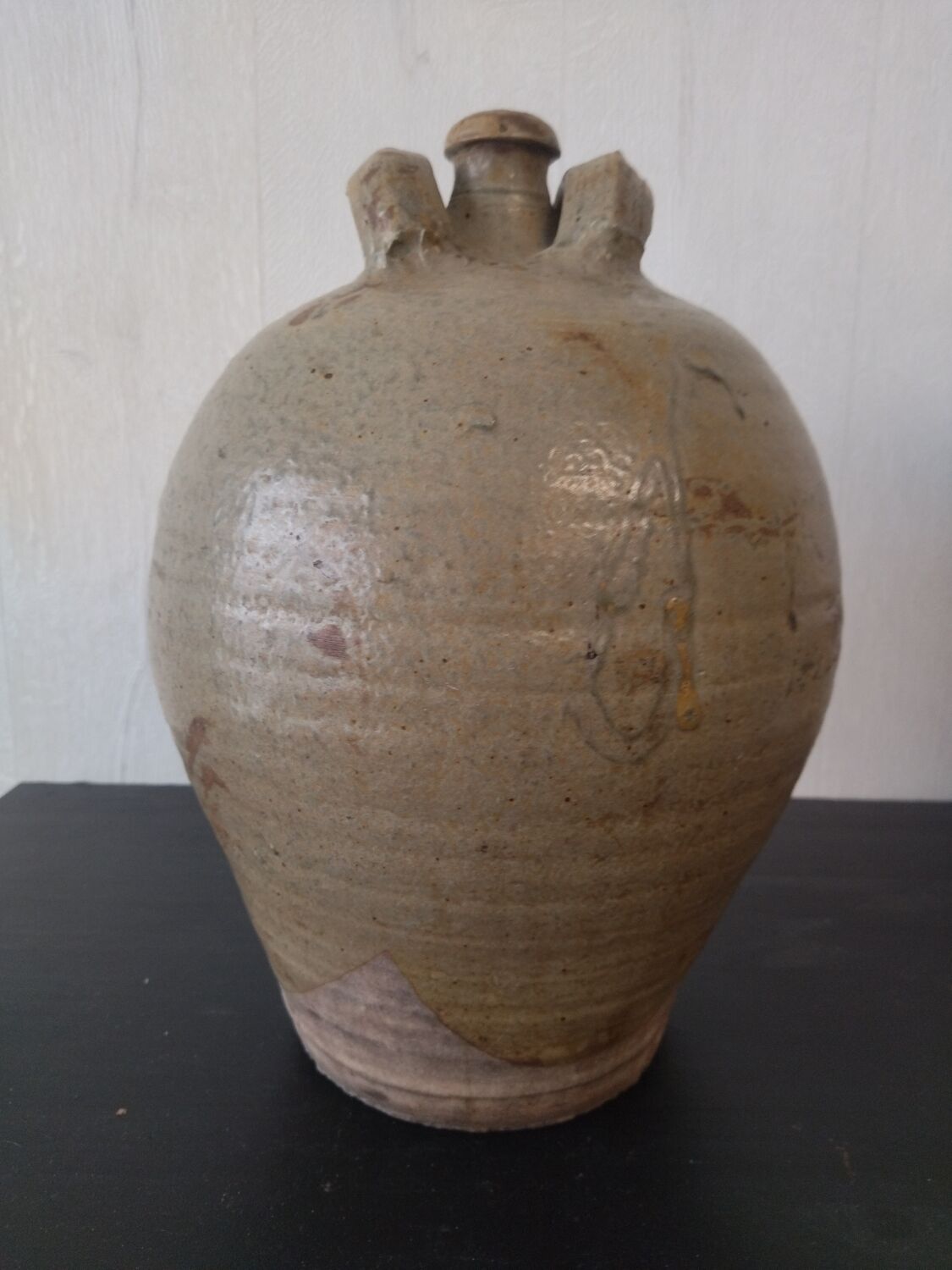 Jug Old oil jar