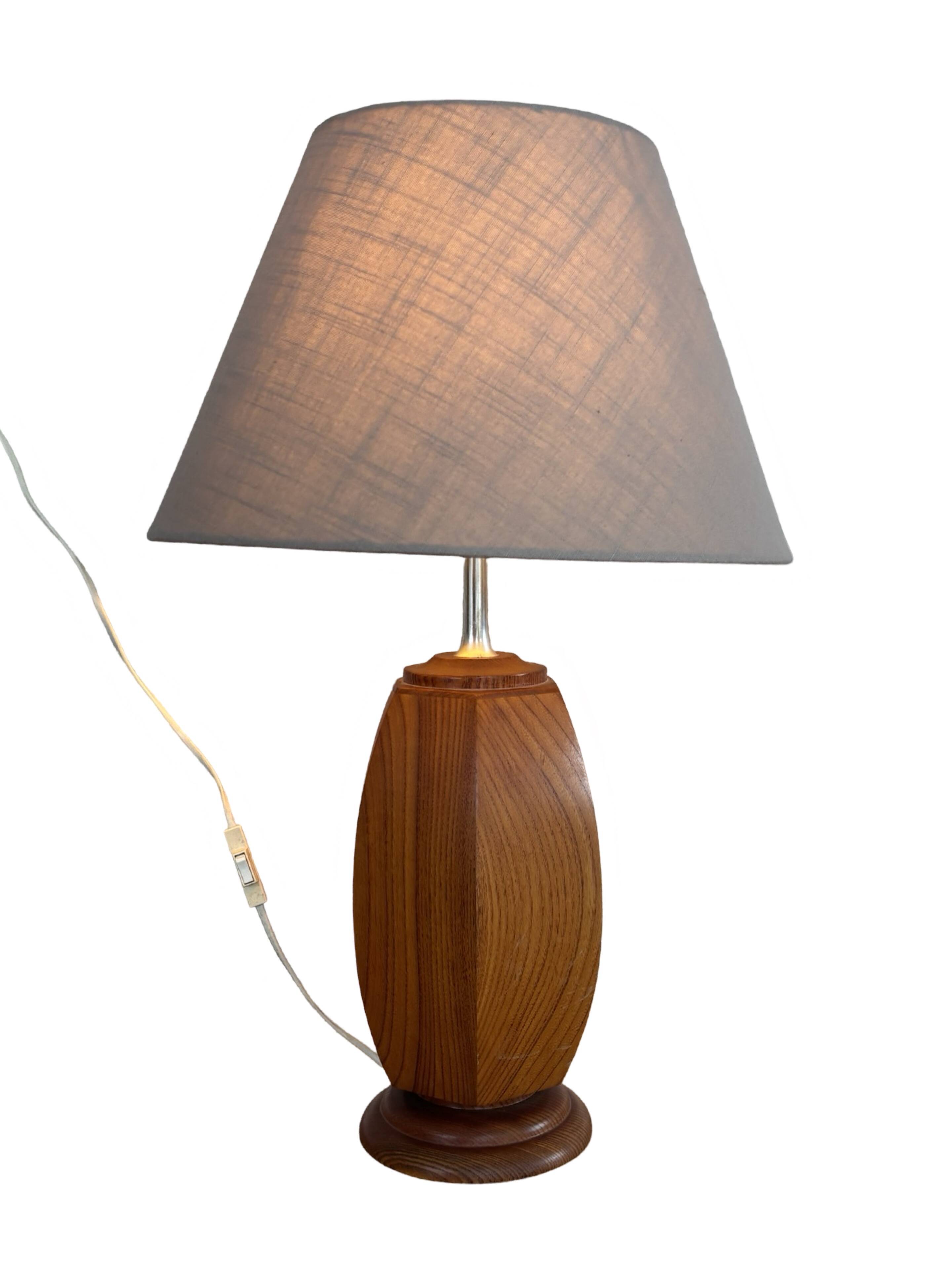 Mid Century Scandinavian teak table lamp 70's design minimalist