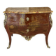 Commode de style Louis XV en laque rouge époque 1900