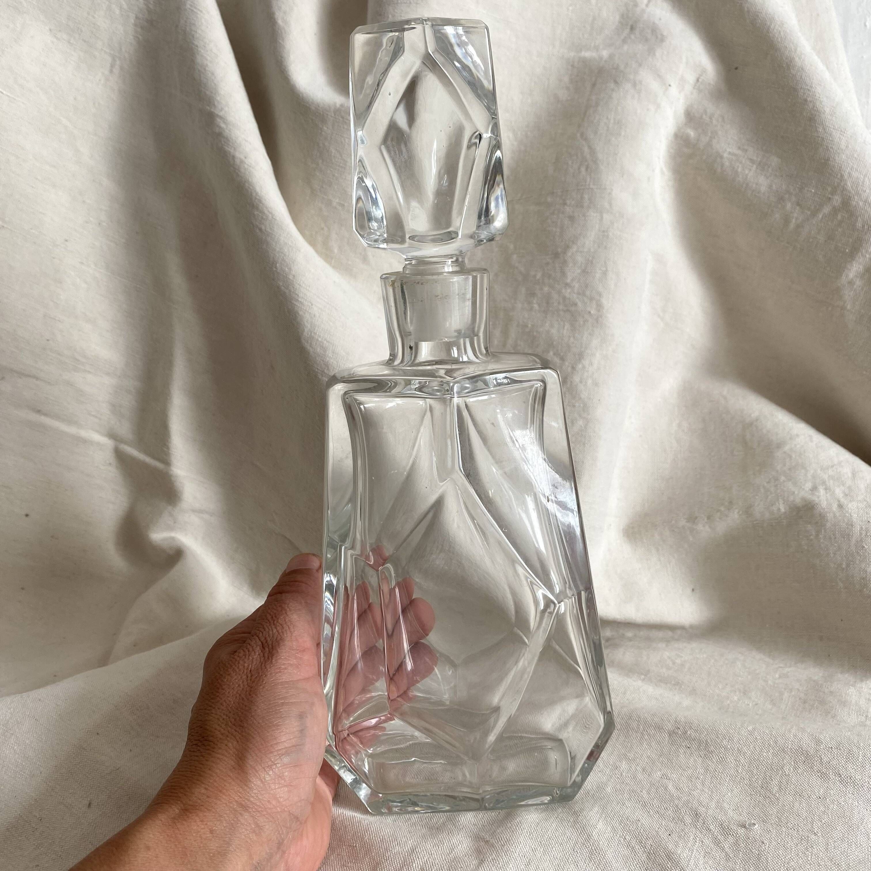 Crystal whisky carafe from Vannes