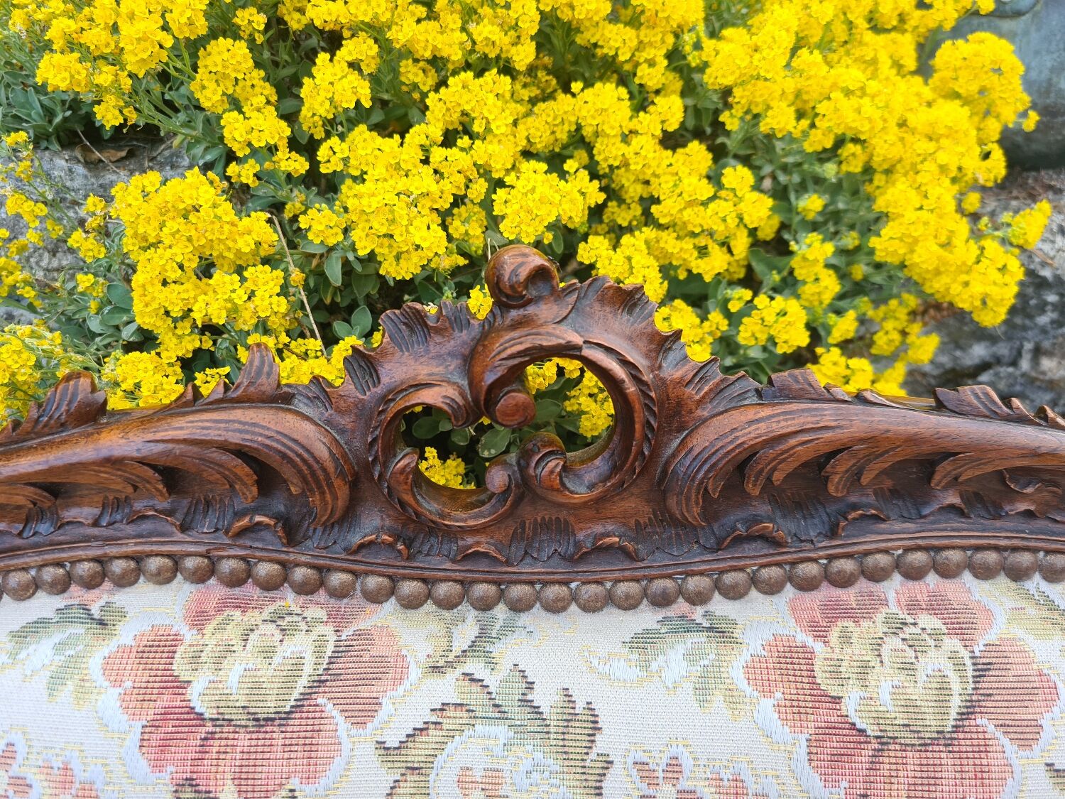 Louis XV style living room furniture