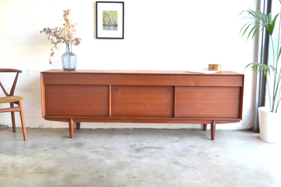 Vintage Scandinavian teak sideboard by Younger * 213 cm *