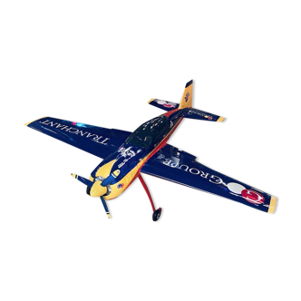 Aerobatic aircraft model