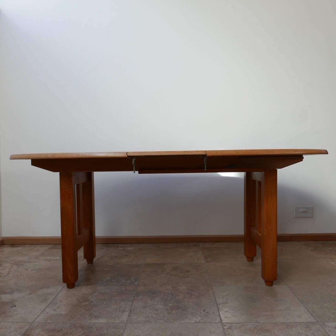 Guillerme & Chambron oak oval french extendable dining table