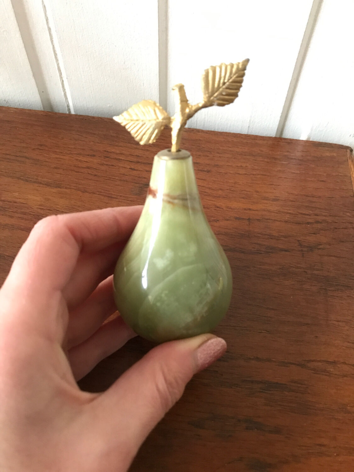 Pear paper press in brass and albatre