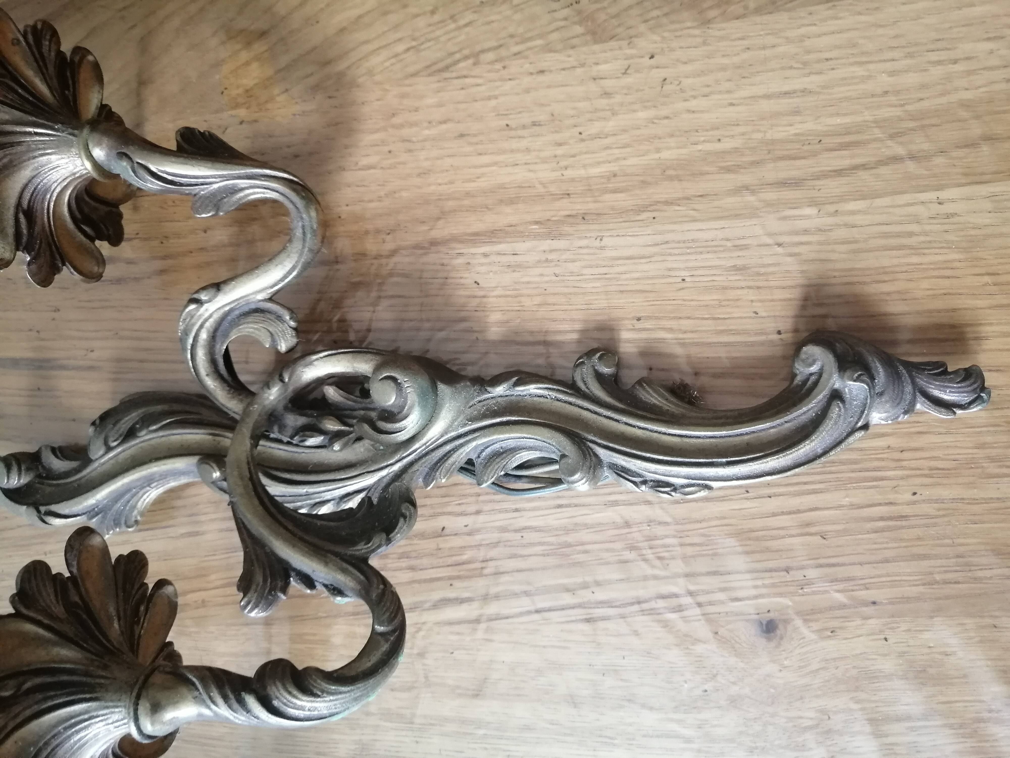 Pair of louis xv rocaille style bronze wall lights