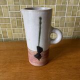 Pitcher of the pottery of the dove, vallauris