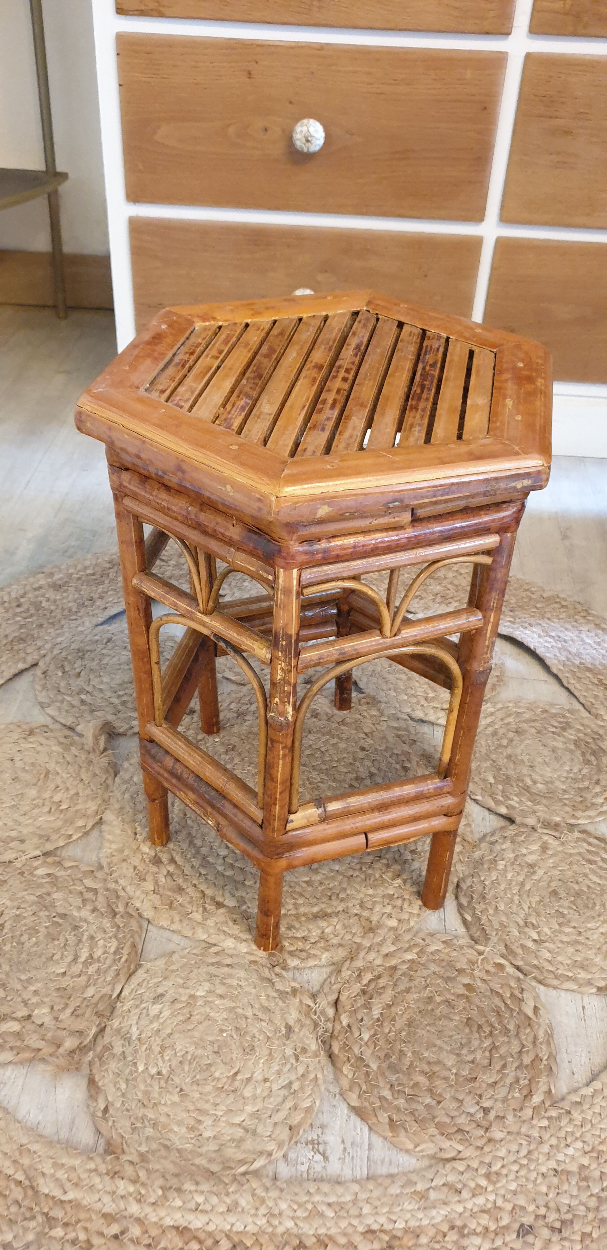 Bamboo and rattan pedestal table