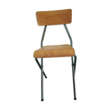 Chaise industrielle enfant
