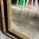 Miroir classique en bois et stuc noir et doré 85 x 63 cm