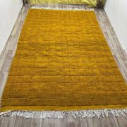 Tapis en laine marocain jaune traditionnelle taille 150 x 250 cm