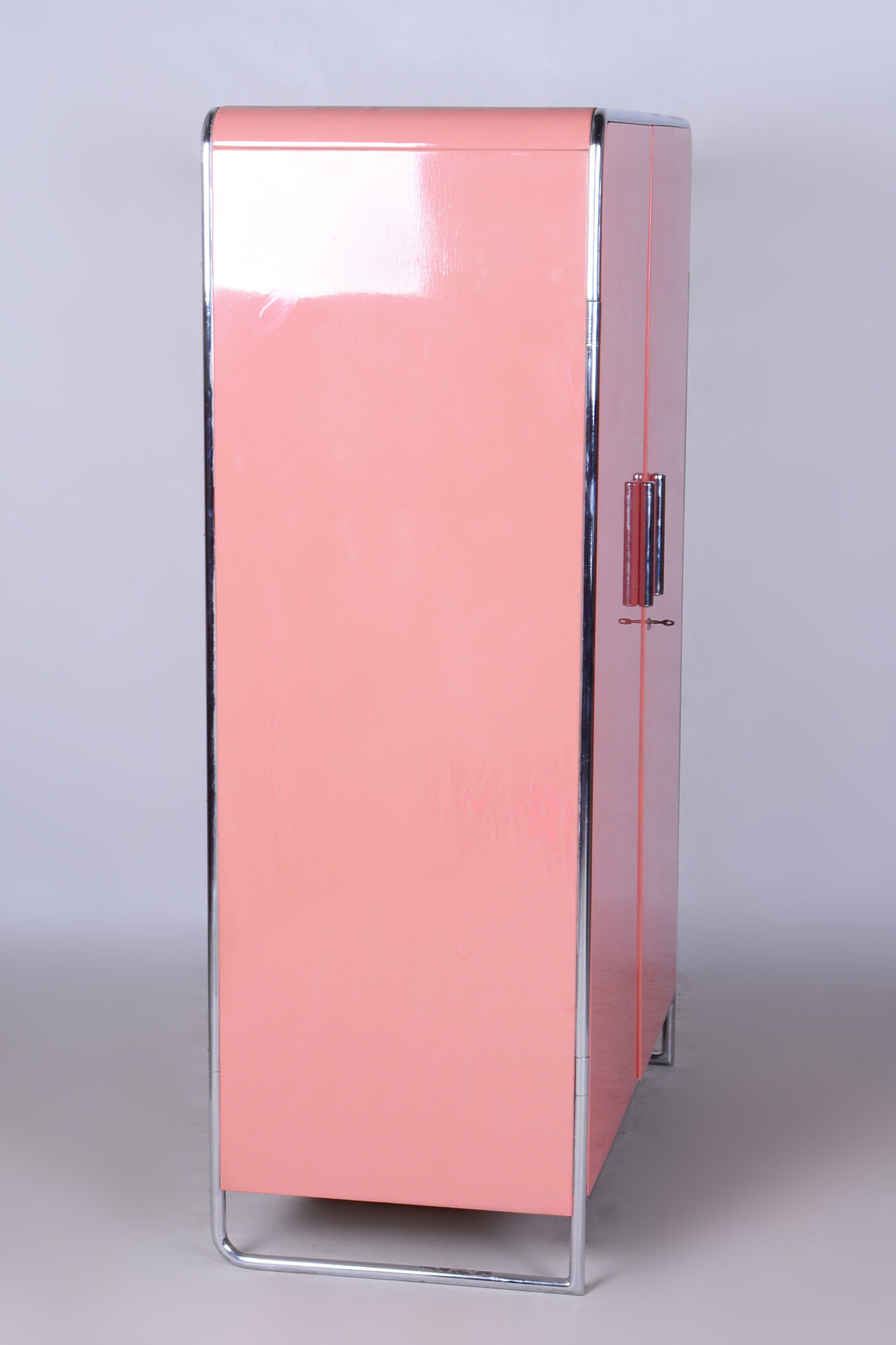 Restored Bauhaus Pair of Wardrobes, H. J. Hagemann, Thonet, Germany, 1930s