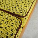 Banquette Daybed jaune vif par Drevotvar, ex Tchécoslovaquie 1960