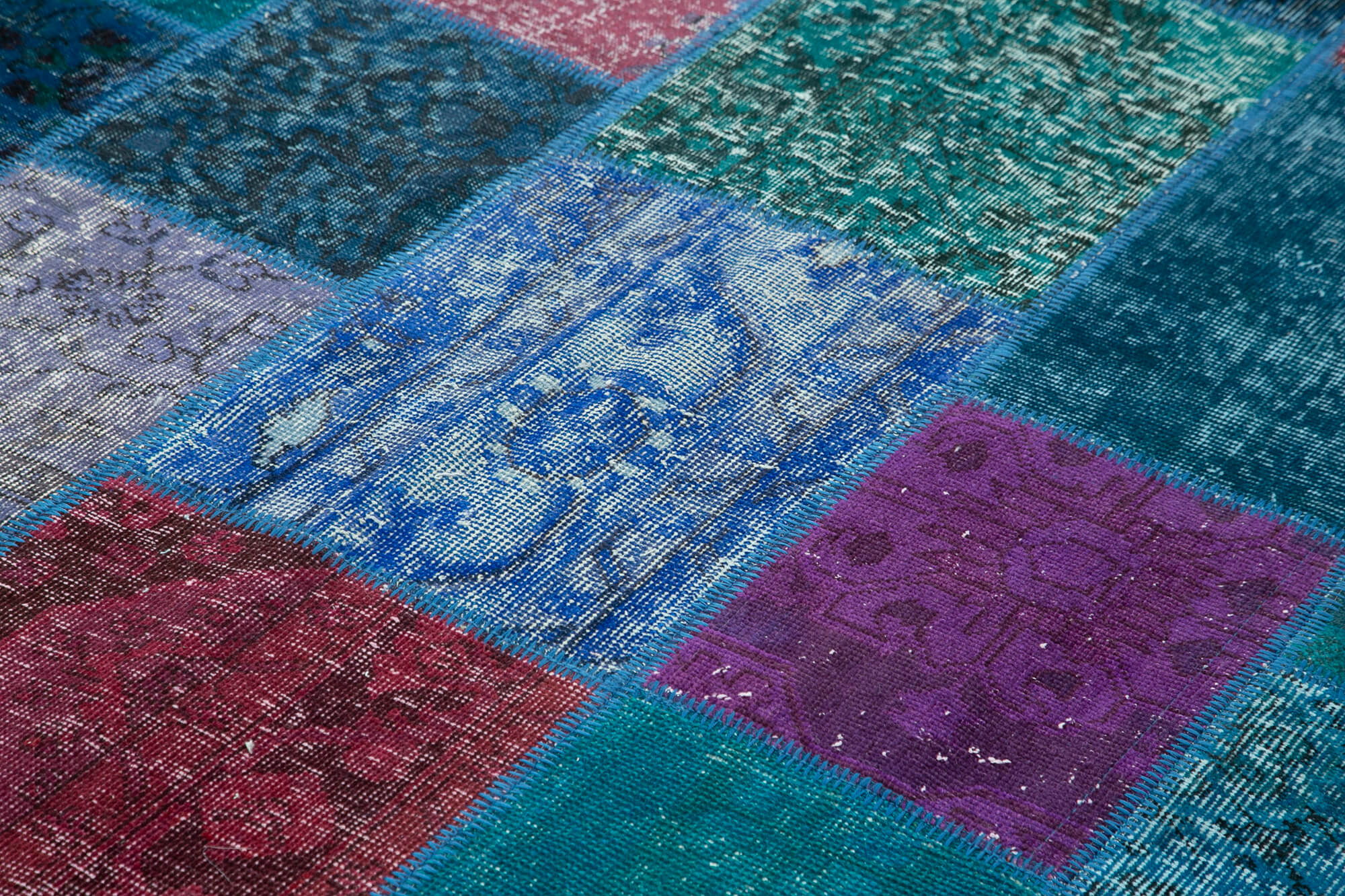 Handmade oriental contemporary 204 cm x 300 cm turquoise patchwork carpet