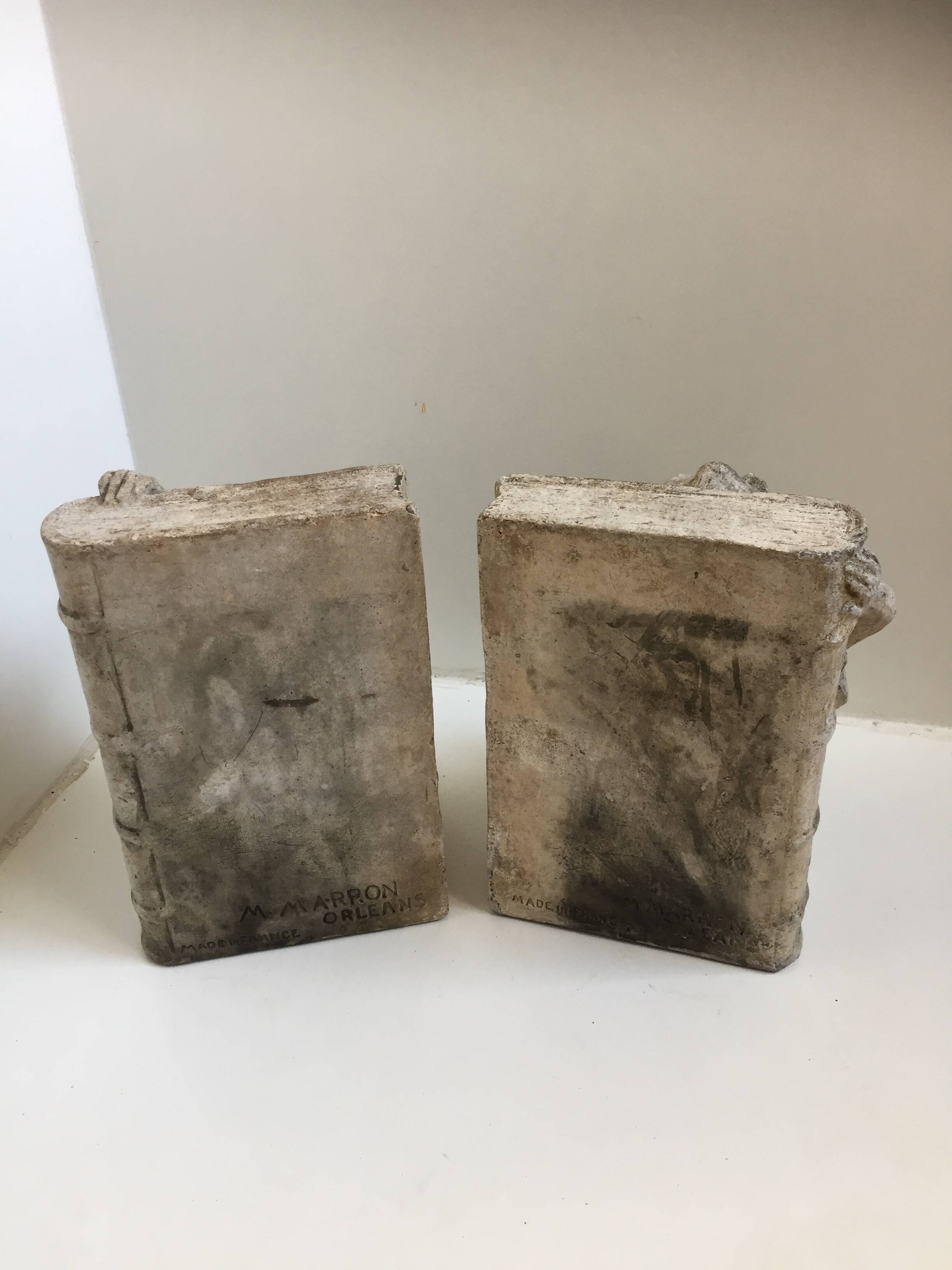 Pair of plaster bookends Gargoyles M. Brown Orléans