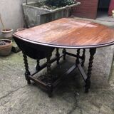 Oval folding English table