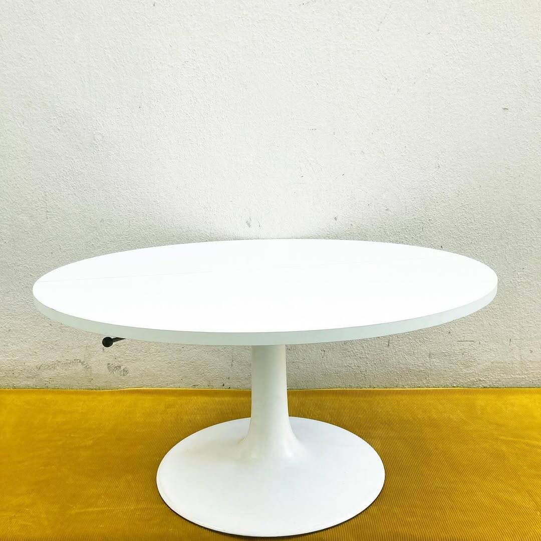 Tulip table 100cm adjustable in height and width