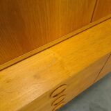 Armoire en placage Hellerau avec pieds et tiroirs en acier