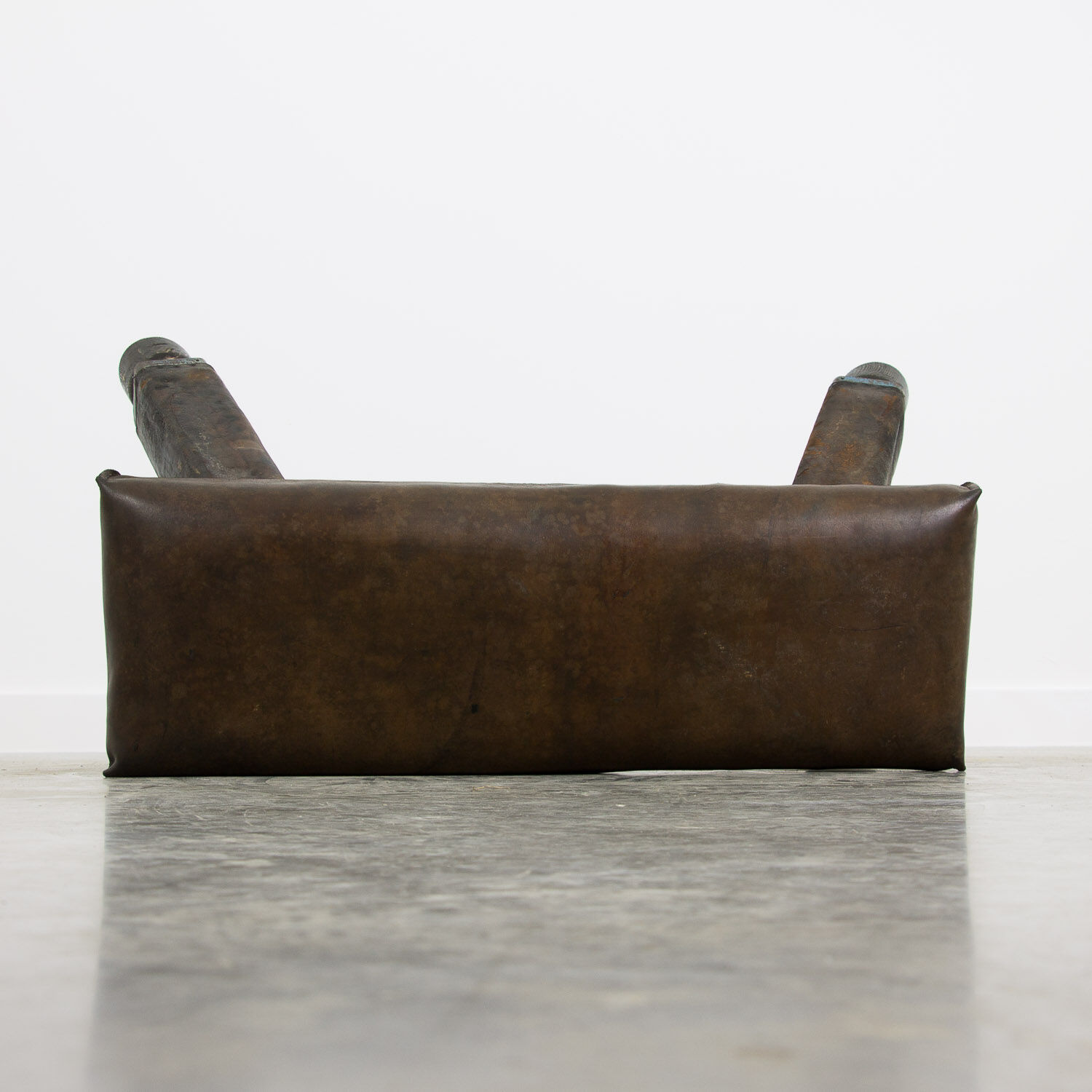Banc de gymnastique en cuir